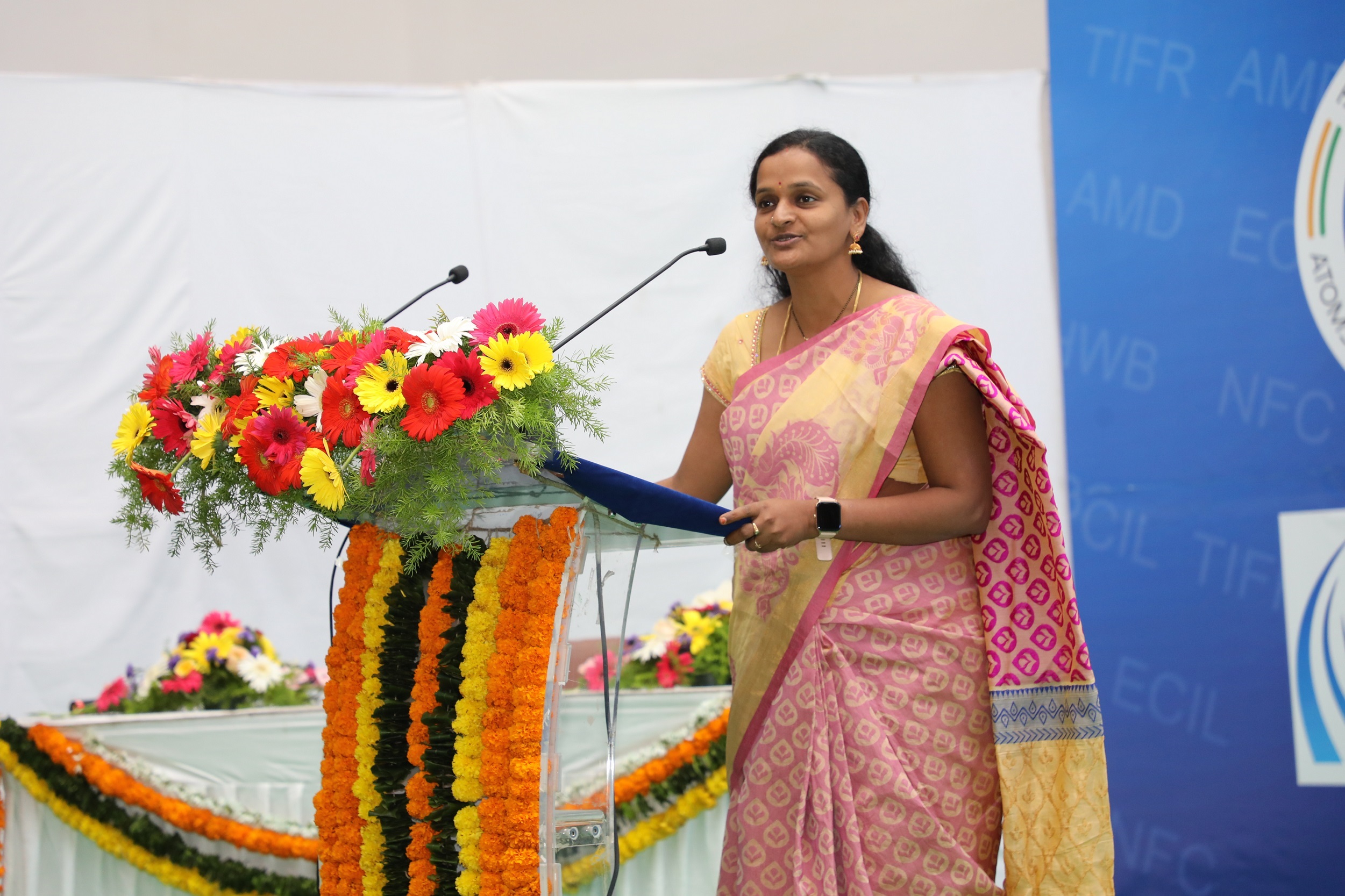 Dr. Hemalatha, Psychologist, KIMS Hospital delivering a lecture on Behavioural Management.
