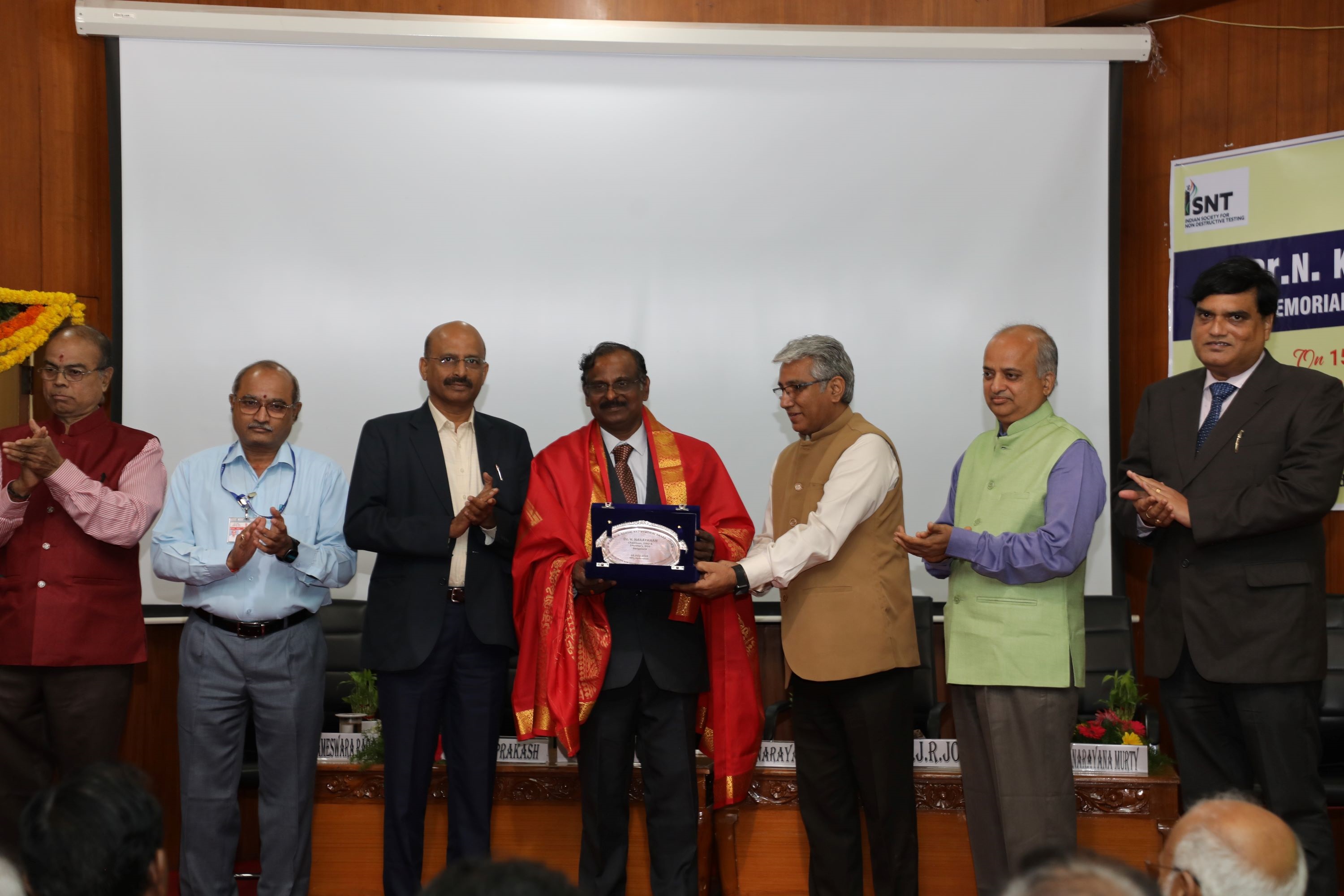 ISNT Hyderabad Chapter conferring the prestigious Dr. N. Kondal Rao Memorial Award – 2025 on Dr. V. Narayanan.