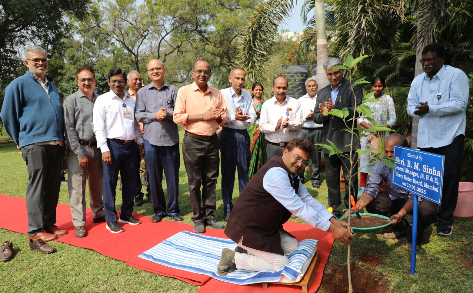 Plantation by Guest of Honor Shri B.M.Sinha, GM (S, H & E), HWB, Mumbai.