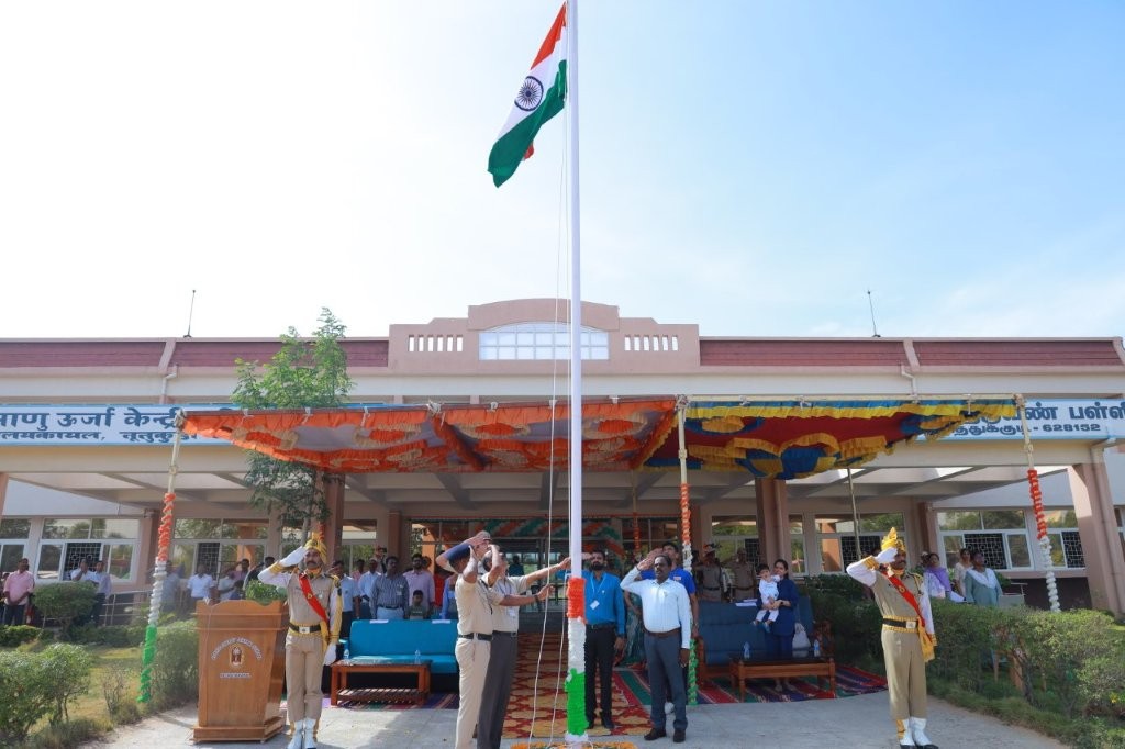 Salute to National Flag by GM, ZC.