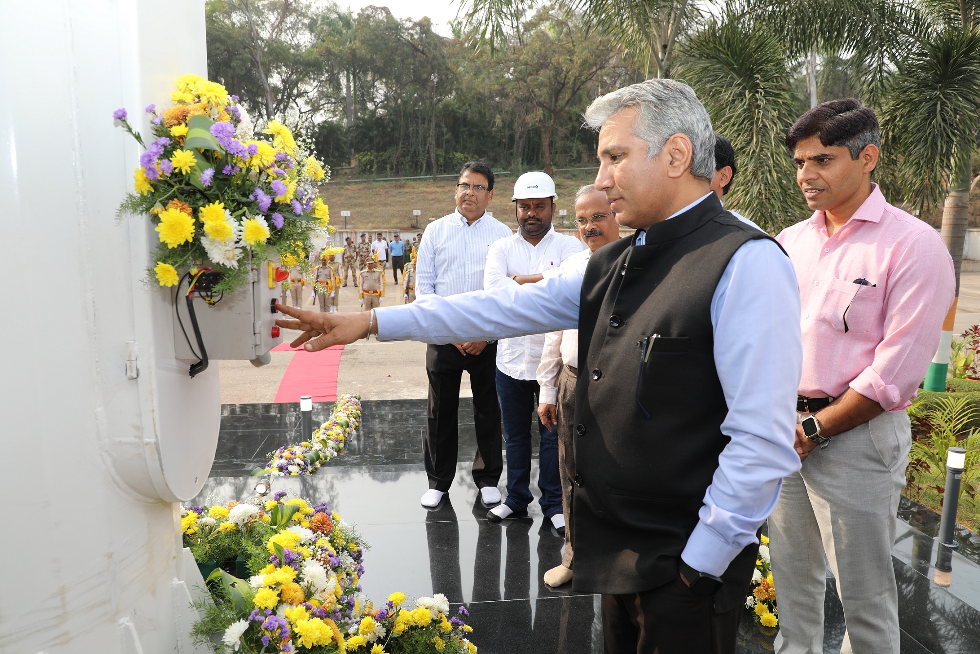 Inauguration of 100-foot-tall national flagpole. 