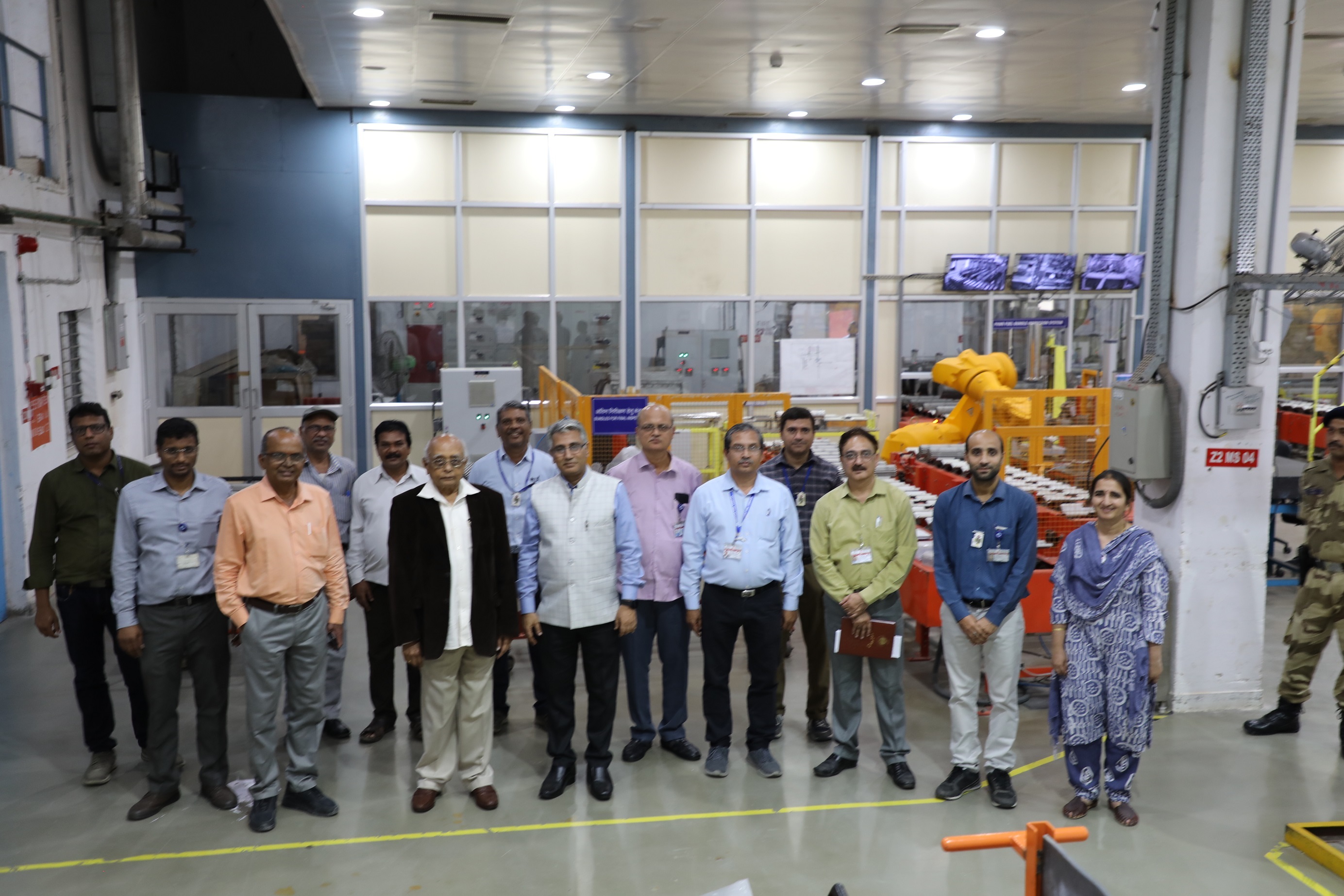Dr R Chidambaram, Former Chairman, AEC; Former Chairman of the Scientific Advisory Committee to the Cabinet  along with Dr. Komal Kapoor, Chairman & CE, NFC and officers of NFC. 