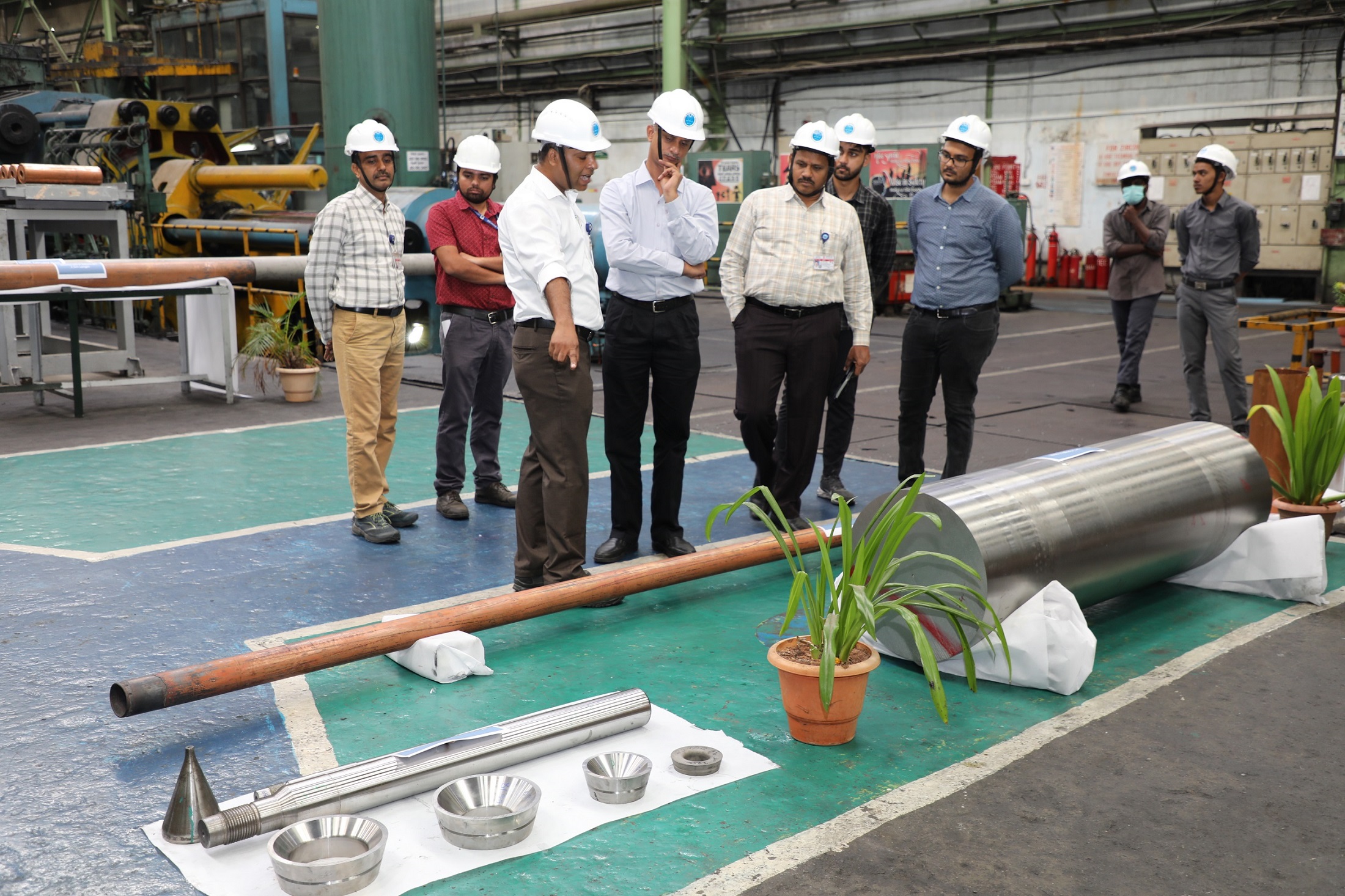 Shri Muthukrishnan Shankaranarayanan, JS (F), DAE visited plants along with Senior officials of NFC. 