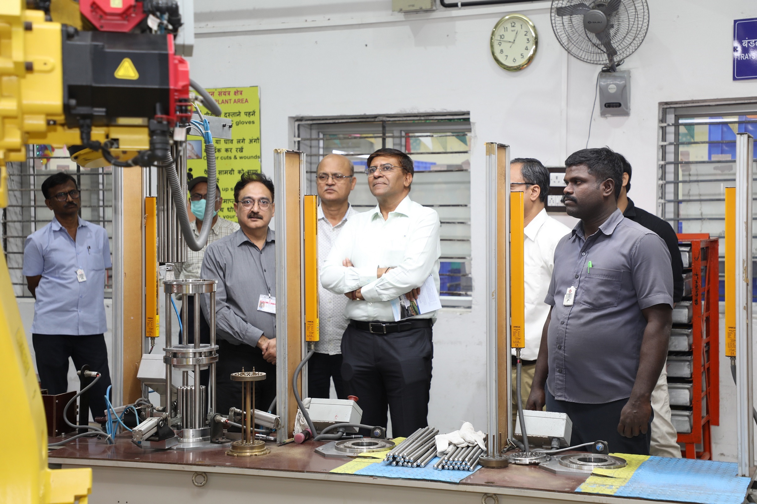Shri Rajeev Kumar Mital, Additional Secretary & Financial Advisor, DAE visited fuel production plant along with Dy.Chief Executives Shri U.K.Arora & Shri R K Chaube. 