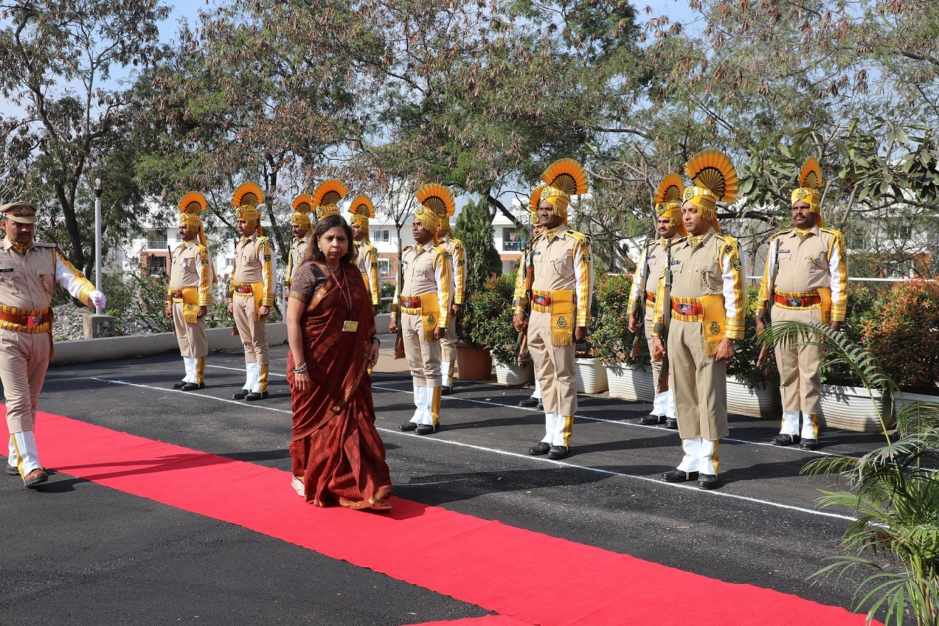  Guard of honour by Central Industrial Security Force.
